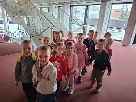DJZ Prešov- Ako išlo vajce na vandrovku